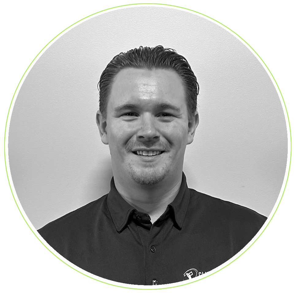 Connor Griess, Master Fitter and Builder