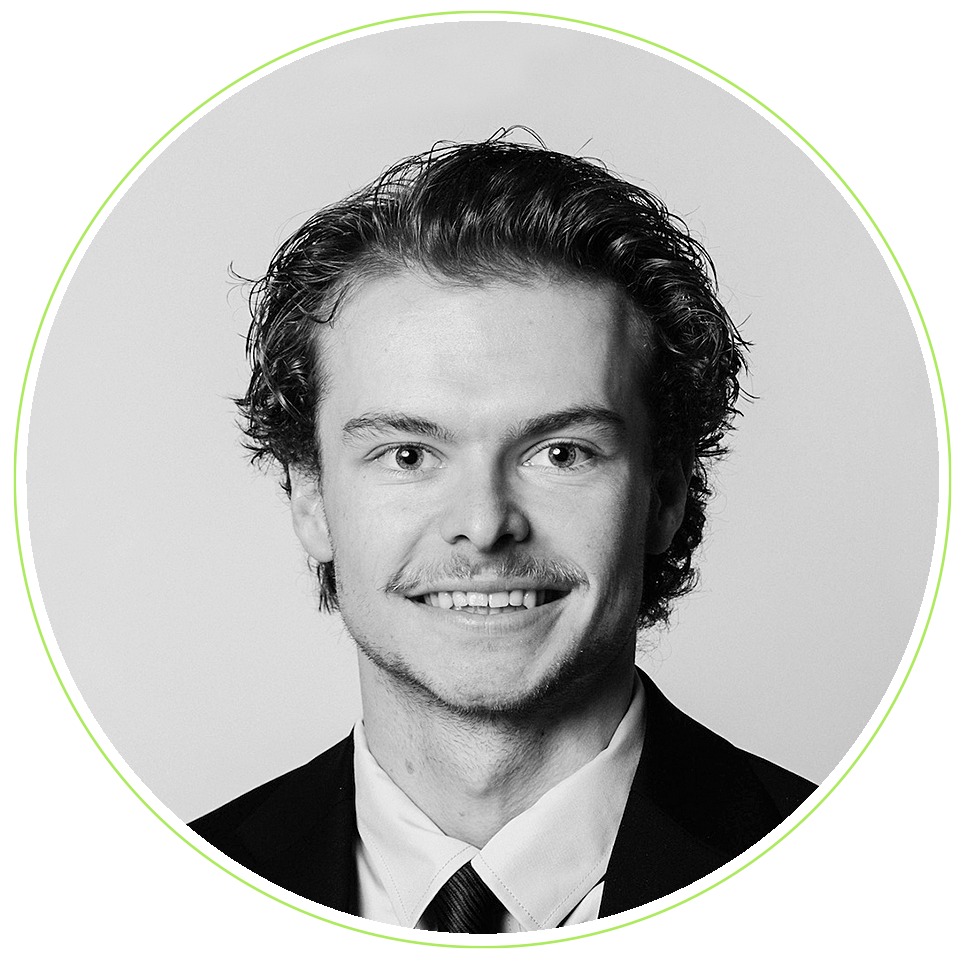 Jake Woolston, Master Fitter and Builder