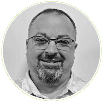 Neil Tew, Master Fitter and Builder