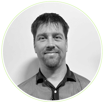 Cory Smith, Master Fitter and Builder