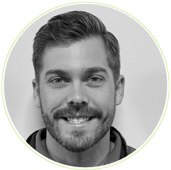 Aaron Payne, Master Fitter and Builder 