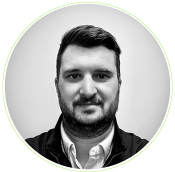 Jordan Rollins, Master Fitter and Builder